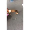 请问谁家有这个12里宽的c字手镯？铁的