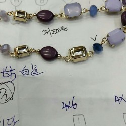 这个壳镂空的，一个是四乘六谁家有
