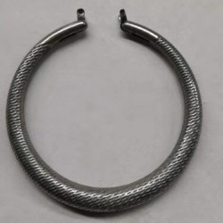 谁见过这种的铁耳环